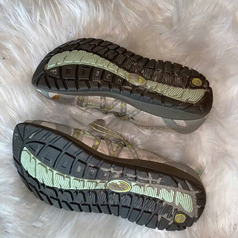 Chaco Outcross Youth Sandals 4